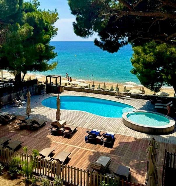 La Pinede Plage La Croix-Valmer Luaran gambar